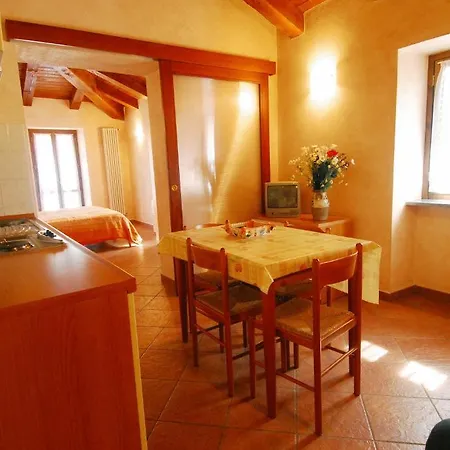 Lägenhetshotell La Tana Del Ghiro Bardonecchia