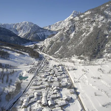 La Tana Del Ghiro Lägenhetshotell 3*