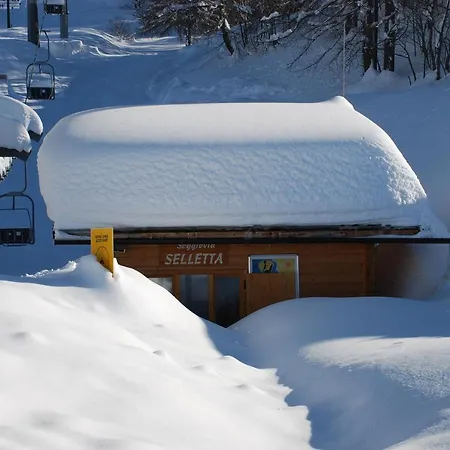 La Tana Del Ghiro 3* Bardonecchia
