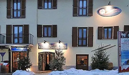 Lägenhetshotell La Tana Del Ghiro 3*