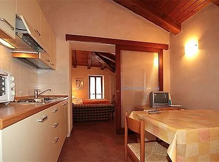 La Tana Del Ghiro Lägenhetshotell