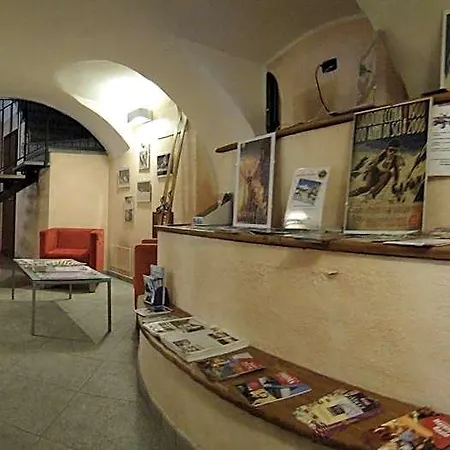 La Tana Del Ghiro Apart-hotel