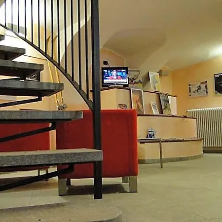 La Tana Del Ghiro Apart-hotel 3*