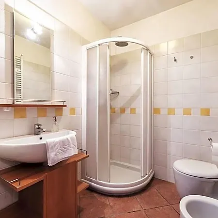La Tana Del Ghiro Apart-hotel
