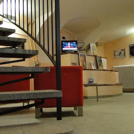 La Tana Del Ghiro Apartahotel Bardonecchia