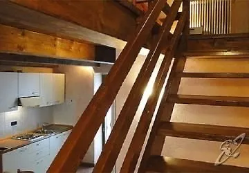 Aparthotel La Tana Del Ghiro 3*