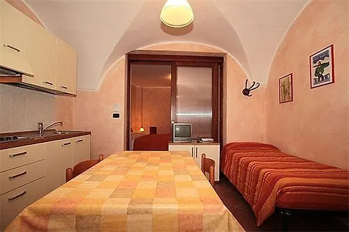 La Tana Del Ghiro 3*